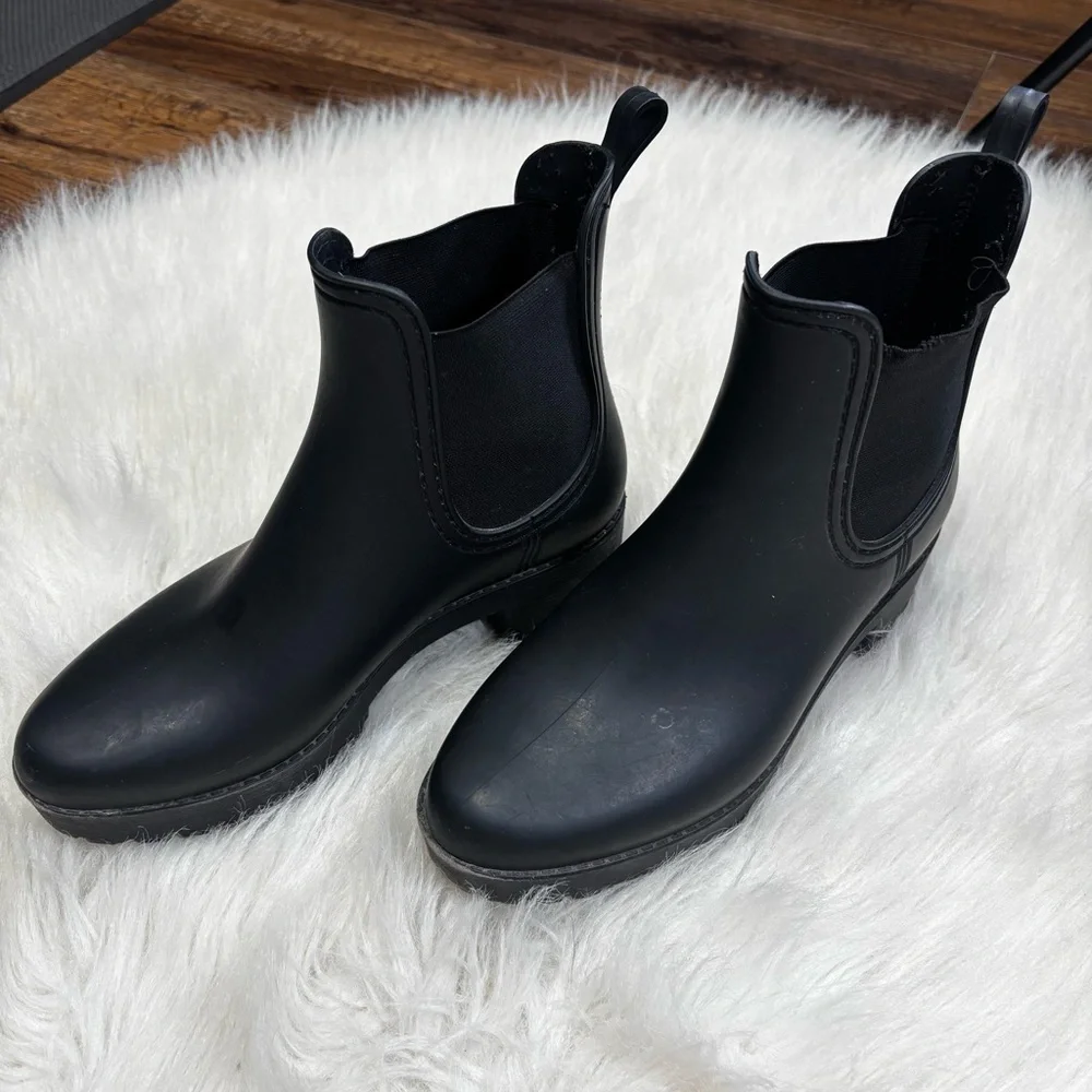 Jeffrey Campbell Black Chelsea Short Rubber Rain Boots size 6